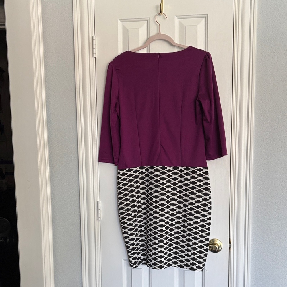 Purple and Black Geometric Dress - Picture 3 of 3